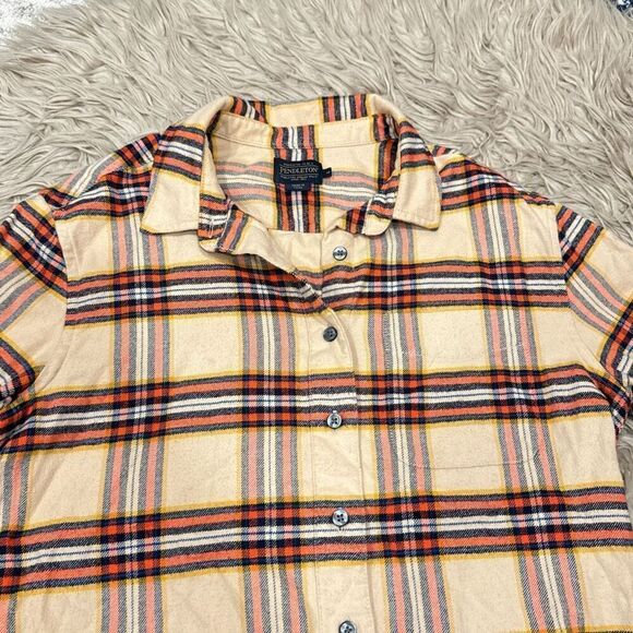 Pendleton flannel button down shirt size medium - Picture 2 of 5